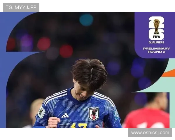 足球场上那些让人目不转睛的帅气球星背后的故事与魅力揭秘